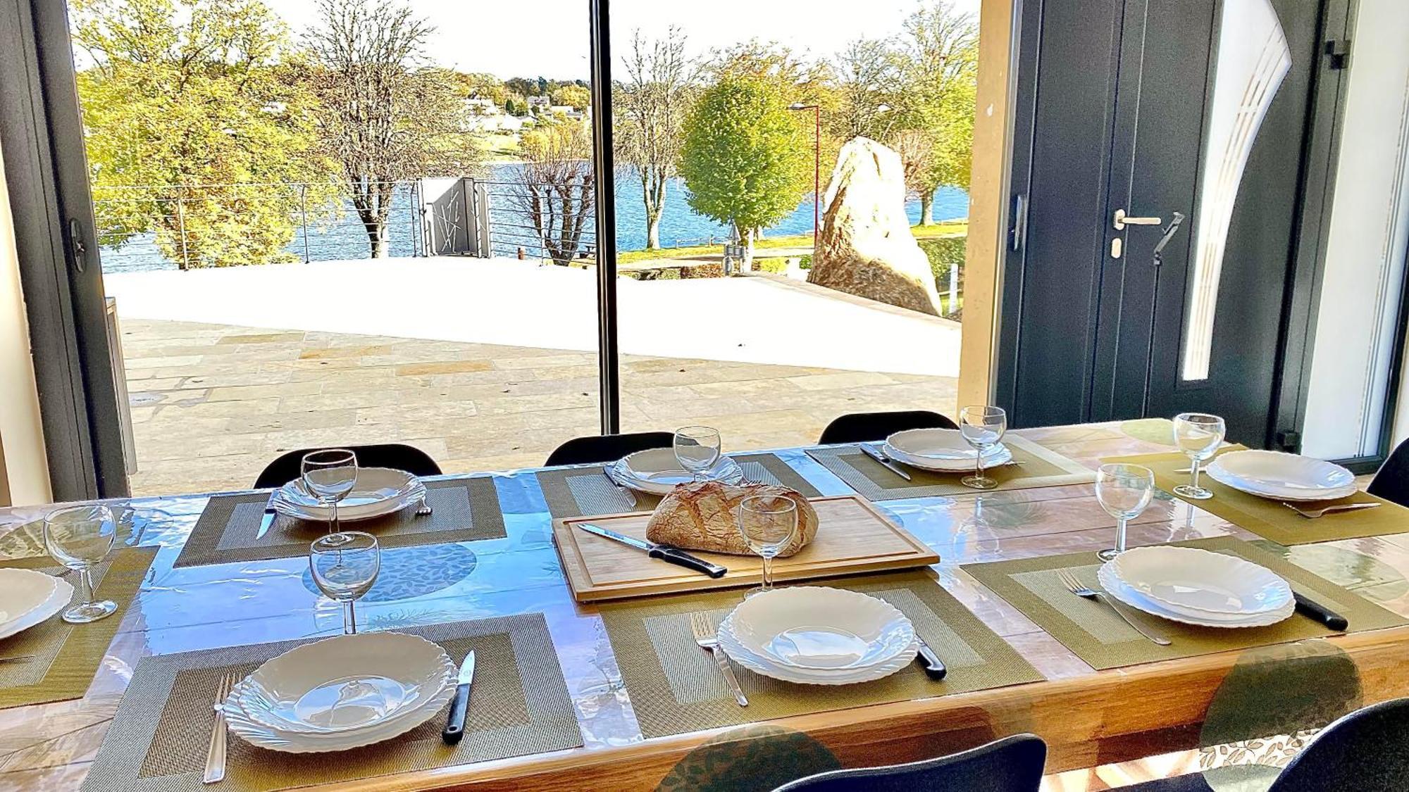 Villefranche-de-Panat Villa Le Menhir 4 Ch Au Bord Du Lac Et Terrasse מראה חיצוני תמונה